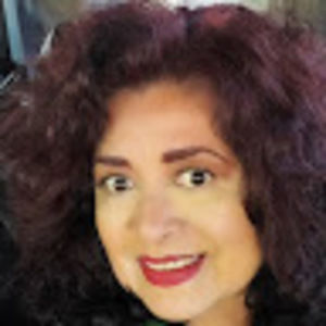 Meet your Posher, Gina